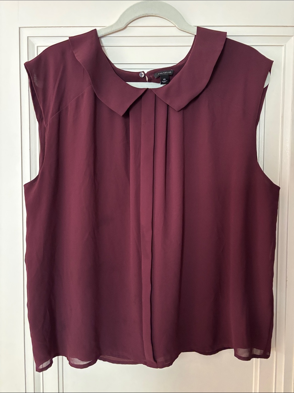 Sleeveless Pleated Collared Blouse - Burgundy XL Ann Taylor